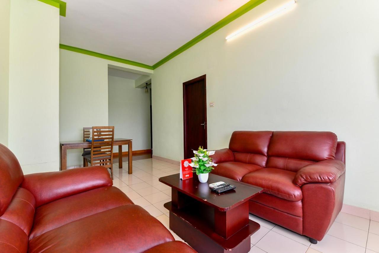 Oyo Flagship 9560 Hotel Bellwether Kochi Exterior photo
