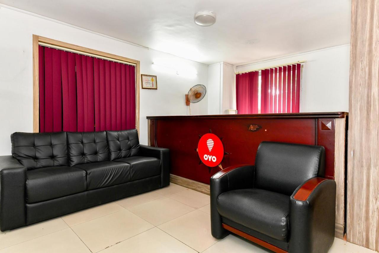 Oyo Flagship 9560 Hotel Bellwether Kochi Exterior photo