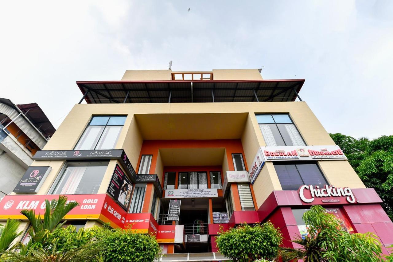 Oyo Flagship 9560 Hotel Bellwether Kochi Exterior photo